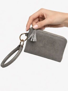 NWT - Jen & Co Liv Snake Embossed Bangle Wristlet Wallet in Gray Vegan Leather